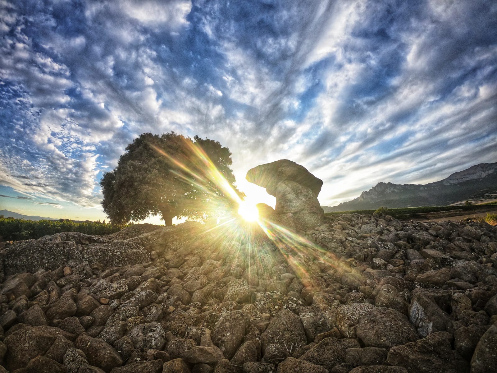 bardenas et pays basque liberte aventure nature coucher soleil