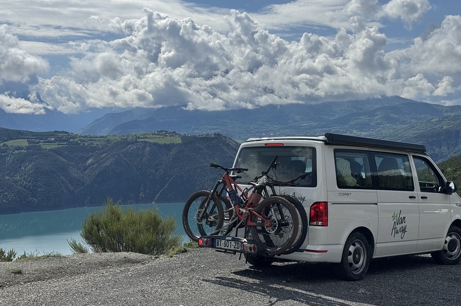 location van volkswagen california beach 5 places
