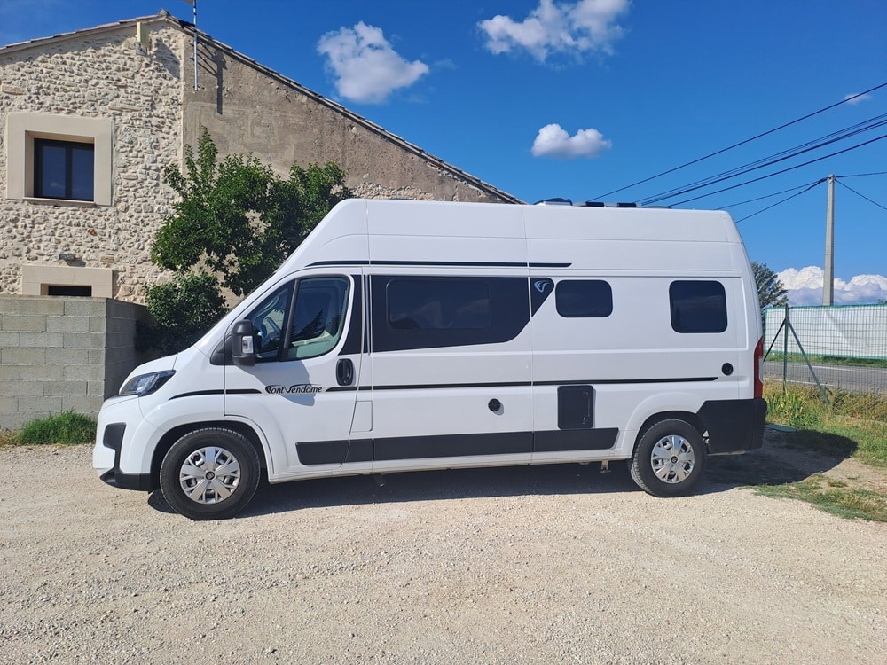 font vendome terravan