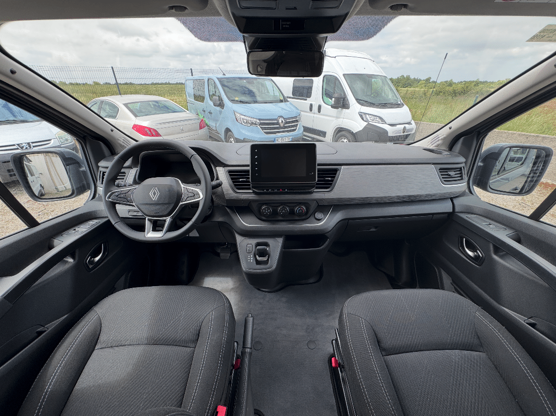 renault trafic iii hanroad trek 5+