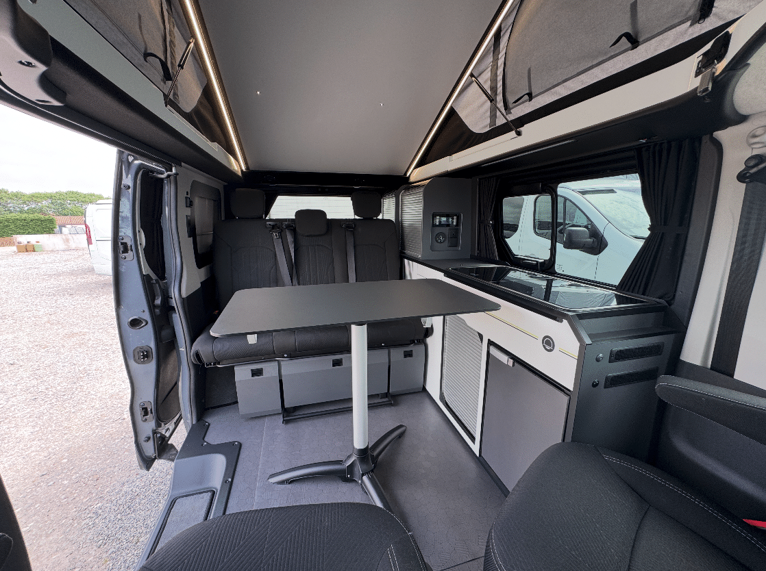 renault trafic iii hanroad trek 5+
