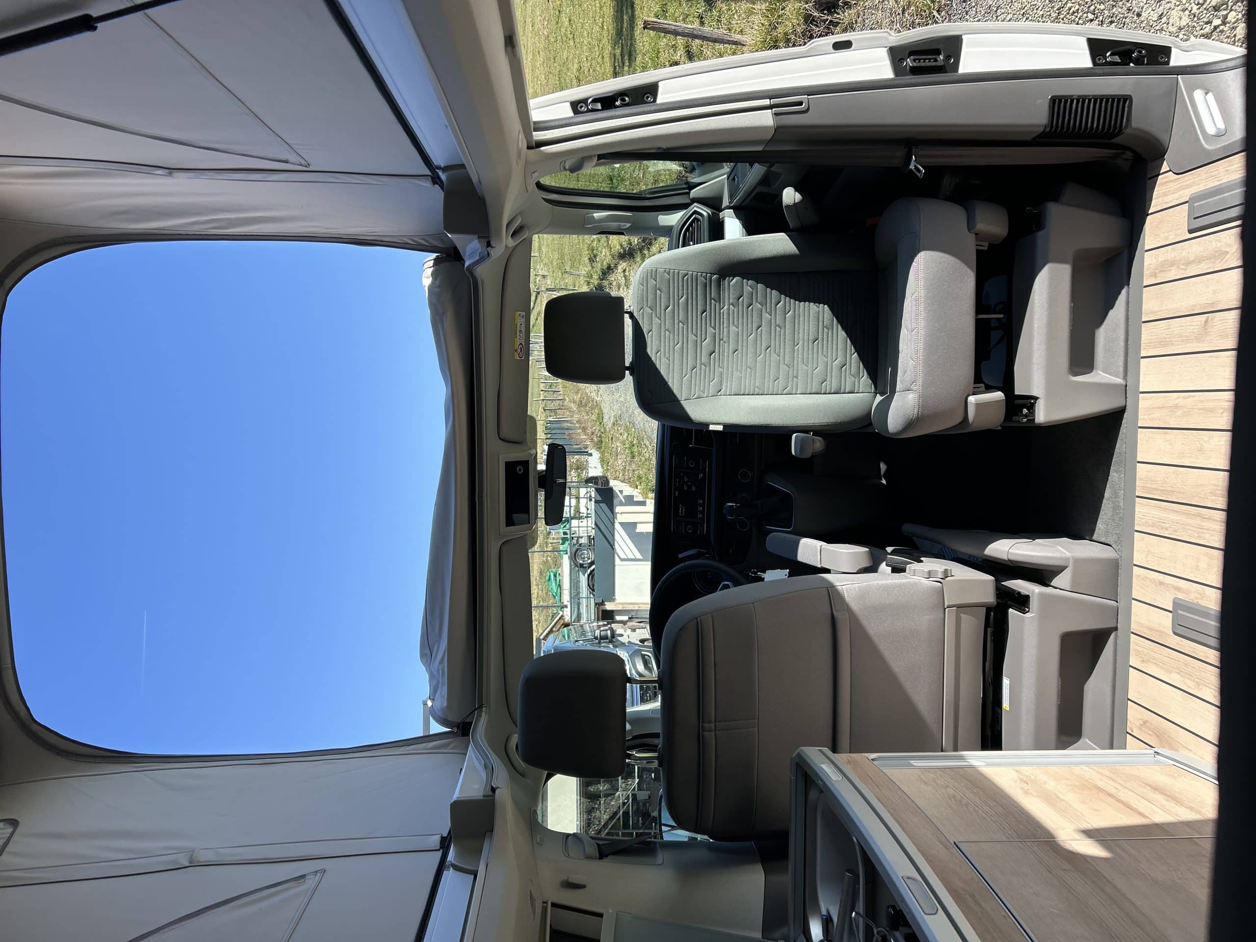 california t6.1 1ère immatriculation novembre 2024 150 cv boîte auto dsg7 eau chaude