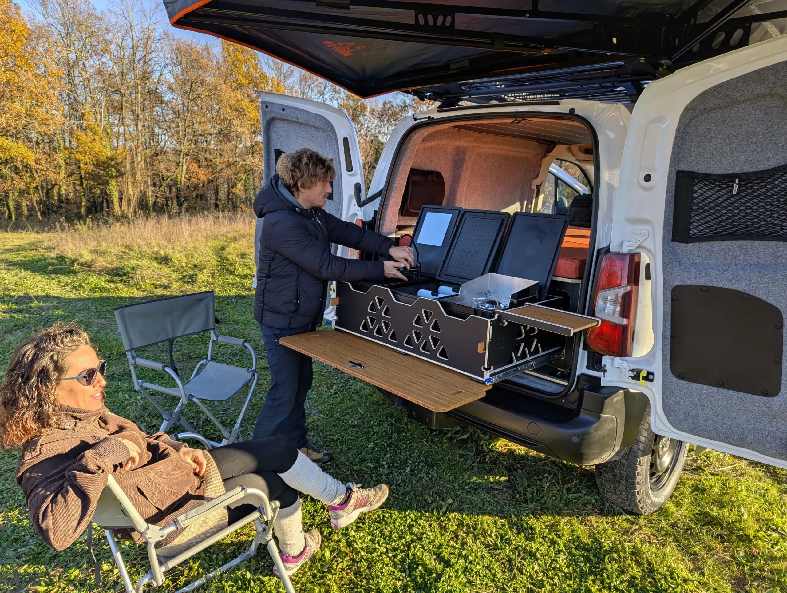 la mini box van