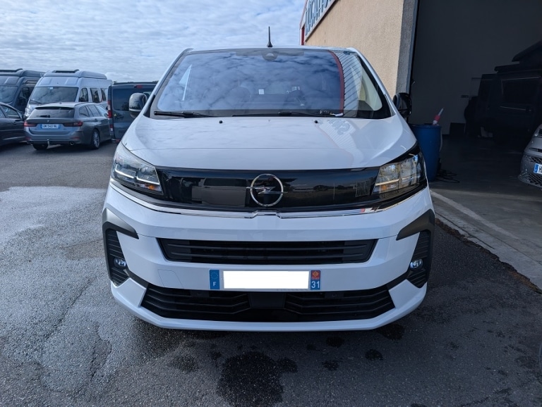 opel vivaro avec kit van mania nord