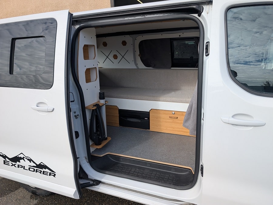 opel vivaro avec kit van mania nord