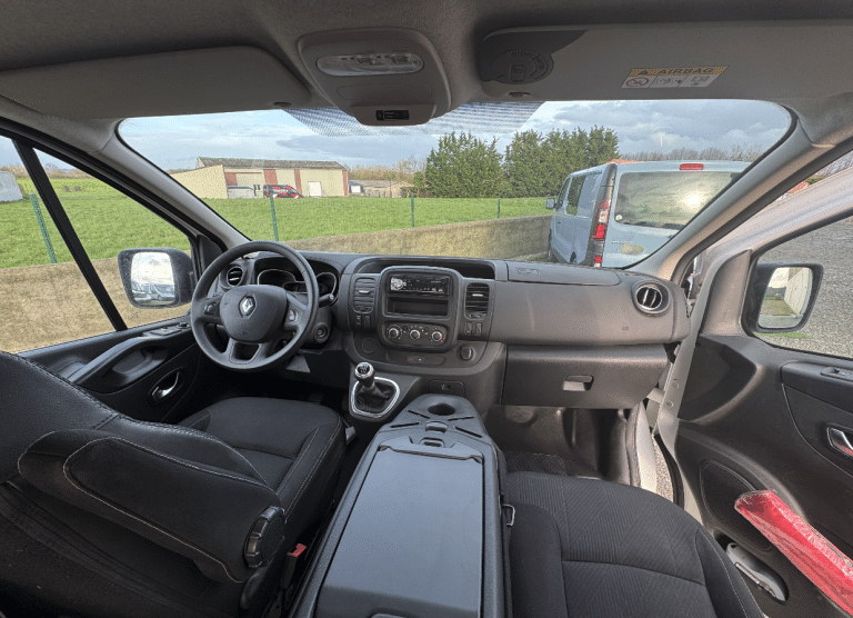 renault trafic iii – kit est vanmania – 798