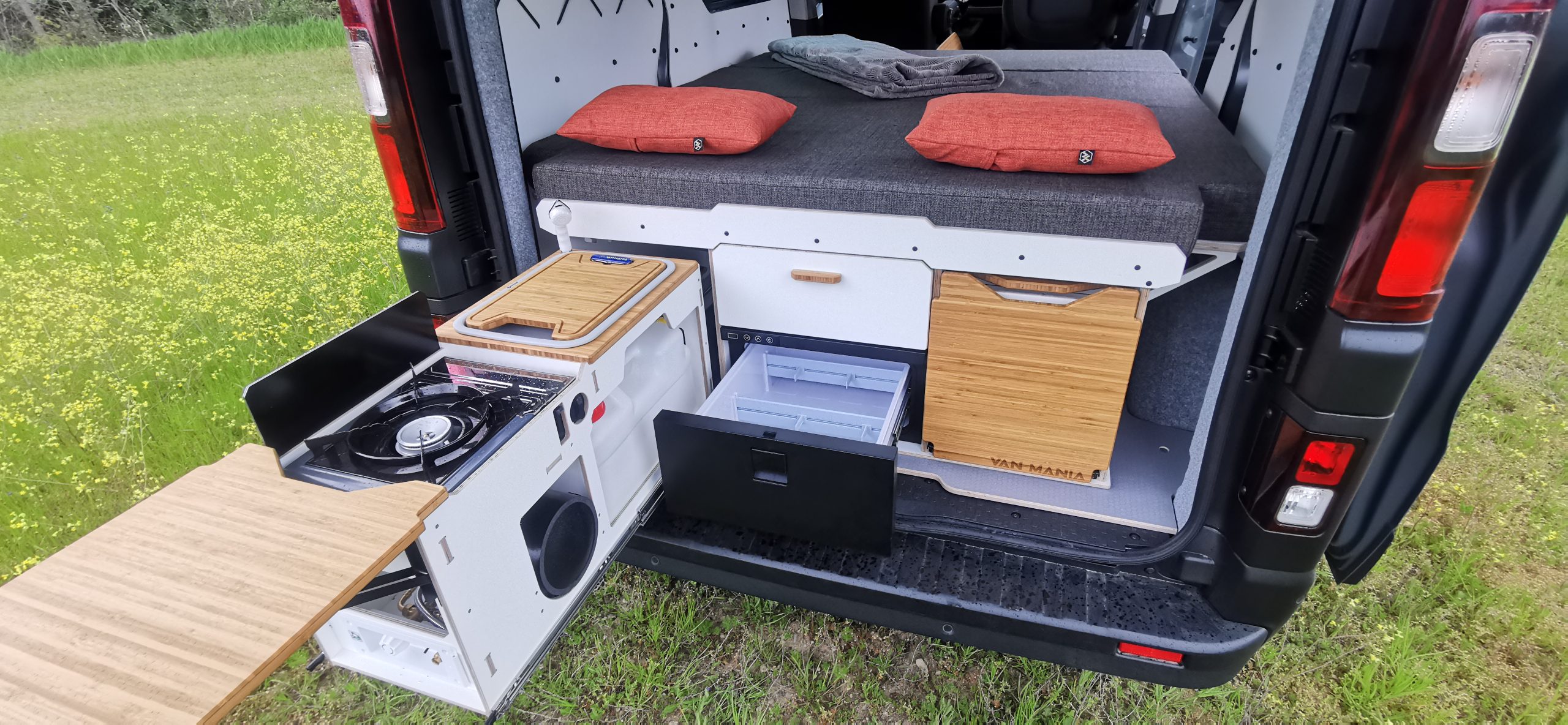 malle de voyage "la box" de van mania